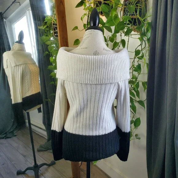 SUZY SHIER | Off The Shoulder Cable knit Long Sleeve Black White Sweater (M) - Picture 8 of 10